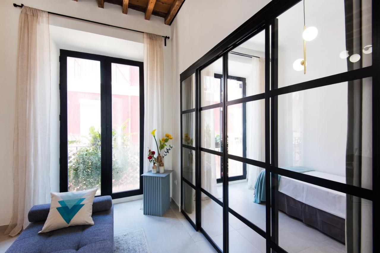 Lejlighed Tour Apartment- Elegance & Confort In The Historic Center