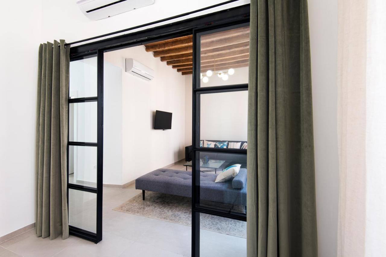 Tour Apartment- Elegance & Confort In The Historic Center Lejlighed